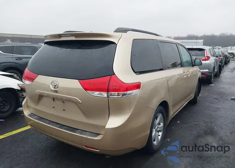 2011 Toyota Sienna Le V6 из США, поврежденный, VIN 5TDKK3DC7BS034879
